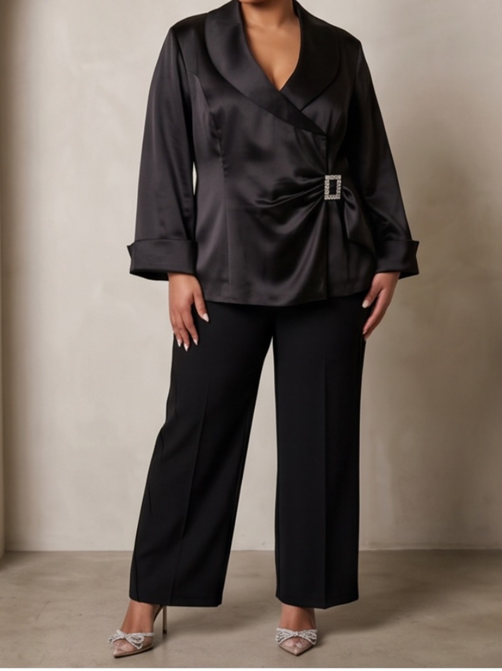 Black Diamond Formal 3/4 Cuff Sleeve V neck Party Evening Blouse